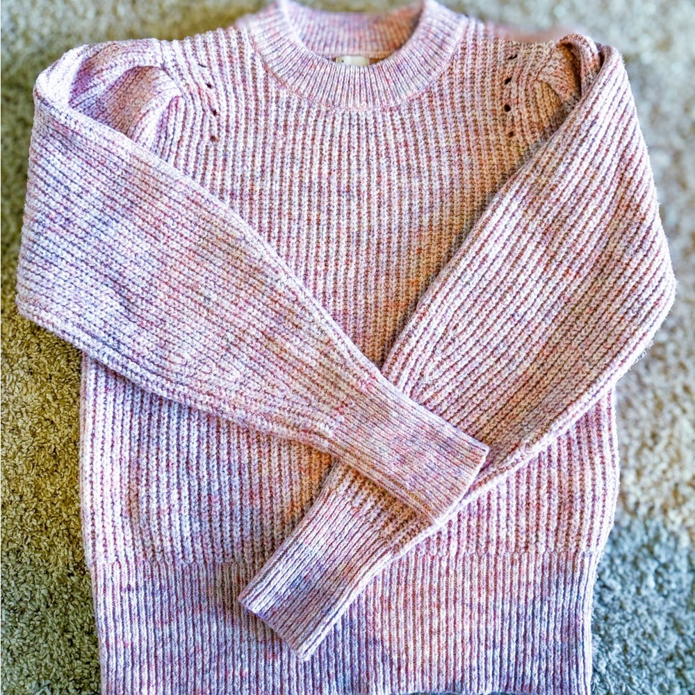 Pink heathered sweater with puff shoulders. Very warm and barely worn. Size M